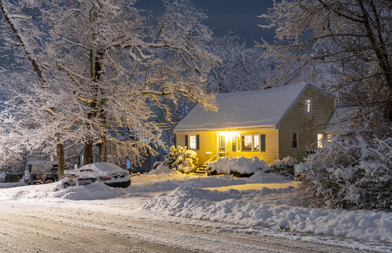 Preparing Your Home for Winter: Electrical Safety & Maintenance Checklist